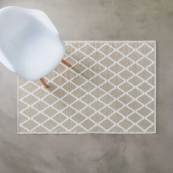 In- & Outdoor-Teppich Rauten L 180 X B 118cm COLOUR CLASH In Natur 13 In- & Outdoor-Teppich Rauten L 180 X B 118cm COLOUR CLASH In Natur -Einrichtungsgeschäft butlers in and outdoor teppich rauten l 180 x b 118cm colour clash in natur 2