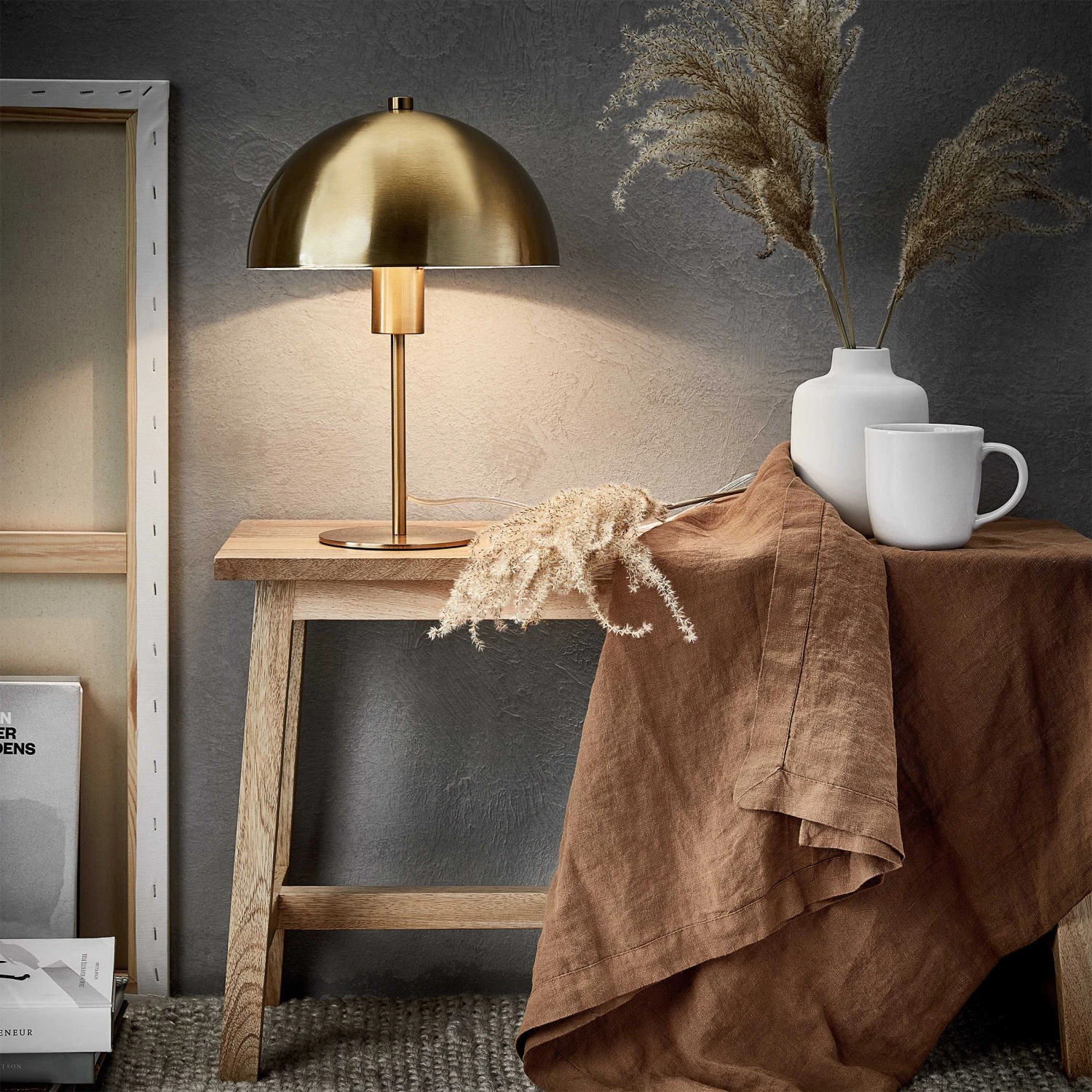 Tischlampe TOPEE In Gold 4 Tischlampe TOPEE In Gold – Bild 2