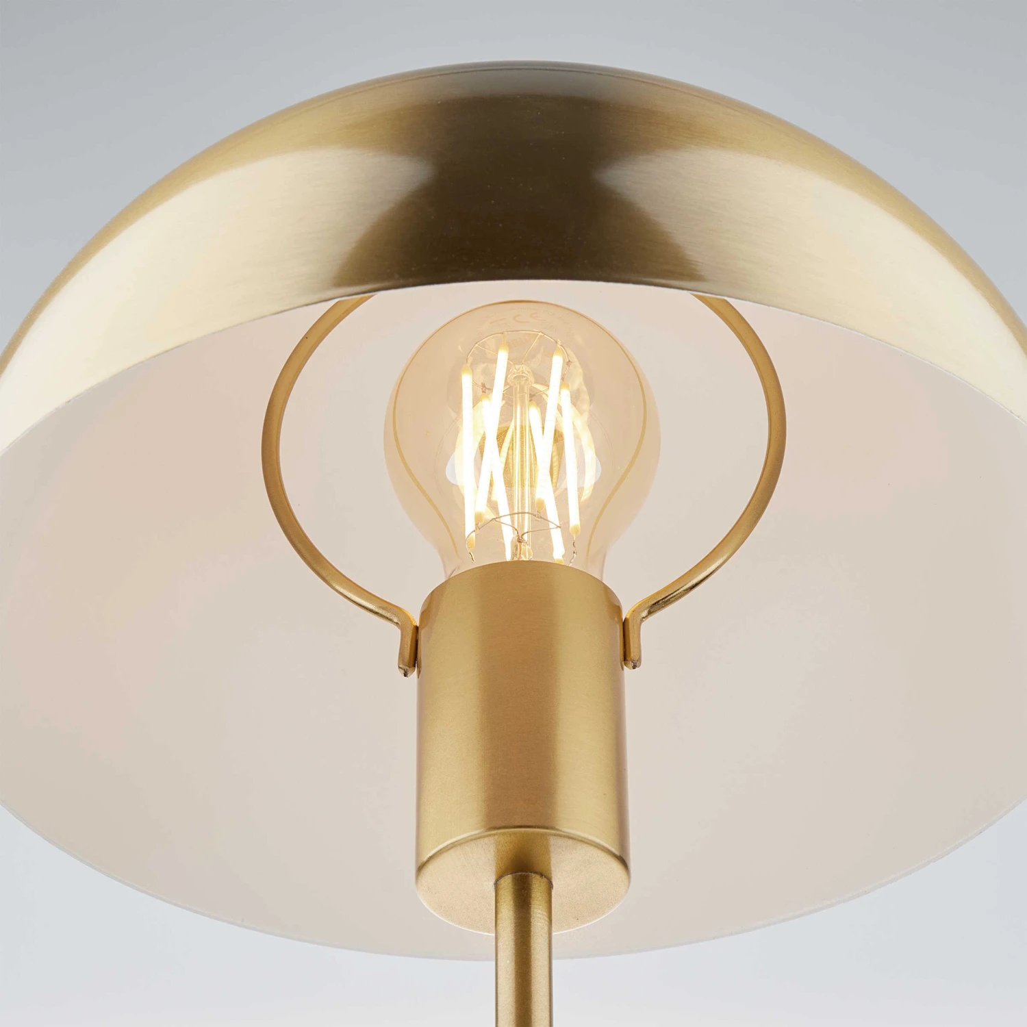 Tischlampe TOPEE In Gold 7 Tischlampe TOPEE In Gold – Bild 5