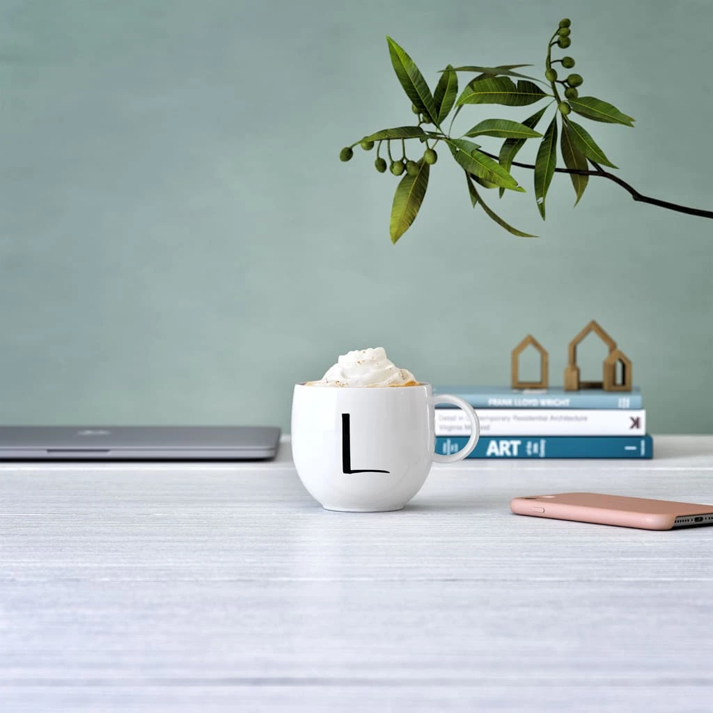 Becher L Letters In Weiß 6 Becher L Letters In Weiß – Bild 4